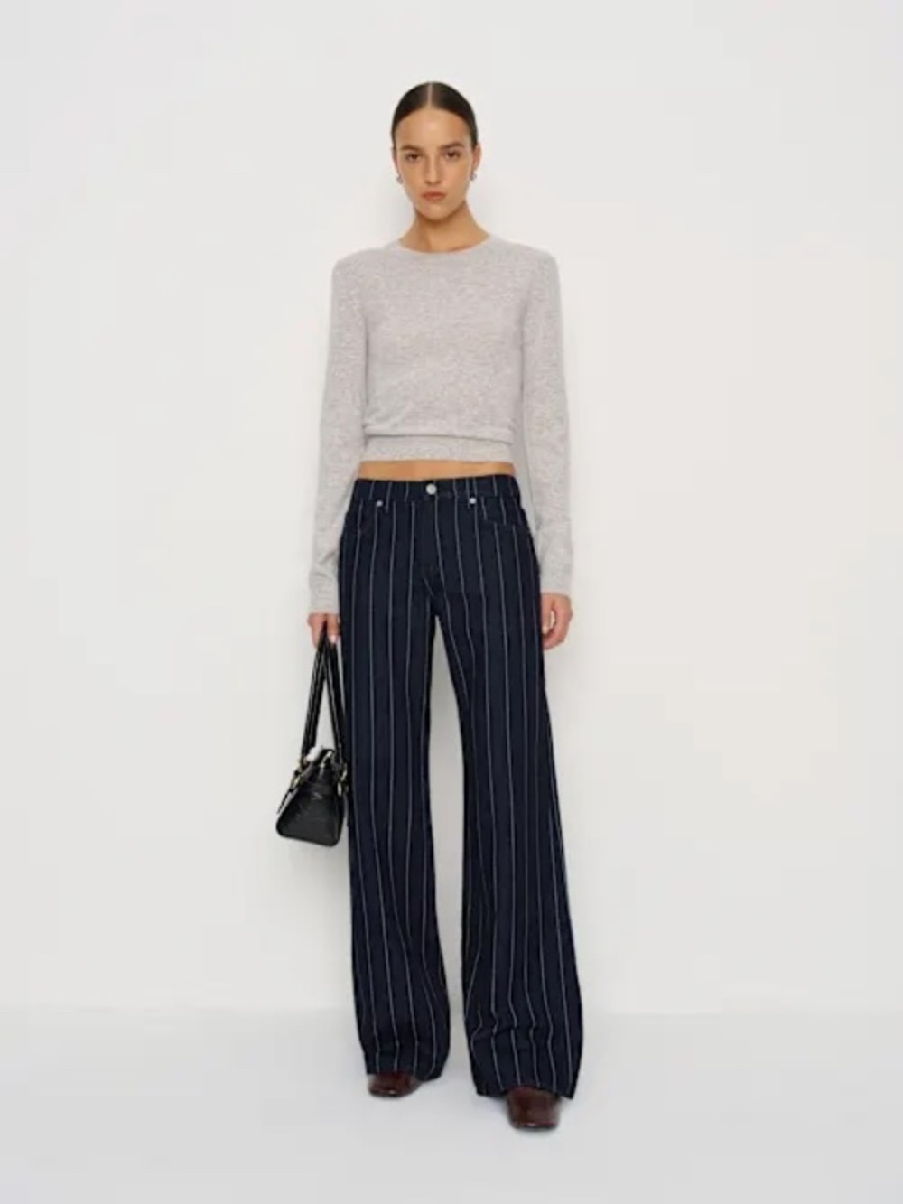 Reformation Cary Low Rise Slouchy Wide Leg Jeans Pinstripe Blue - Size 26